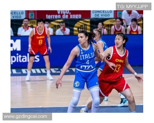 女篮对决加拿大与希腊的精彩碰撞谁将赢得胜利的荣耀